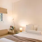 Ostria * Lixúri