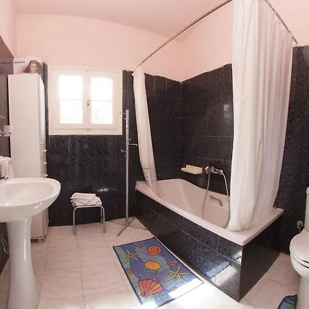 Ostria Villa Lixouri